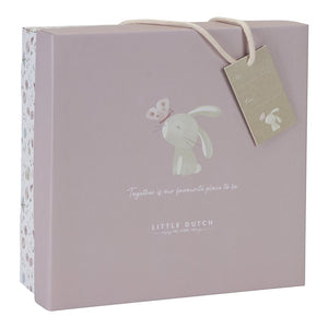 Flowers &amp; Butterflies Gift Box